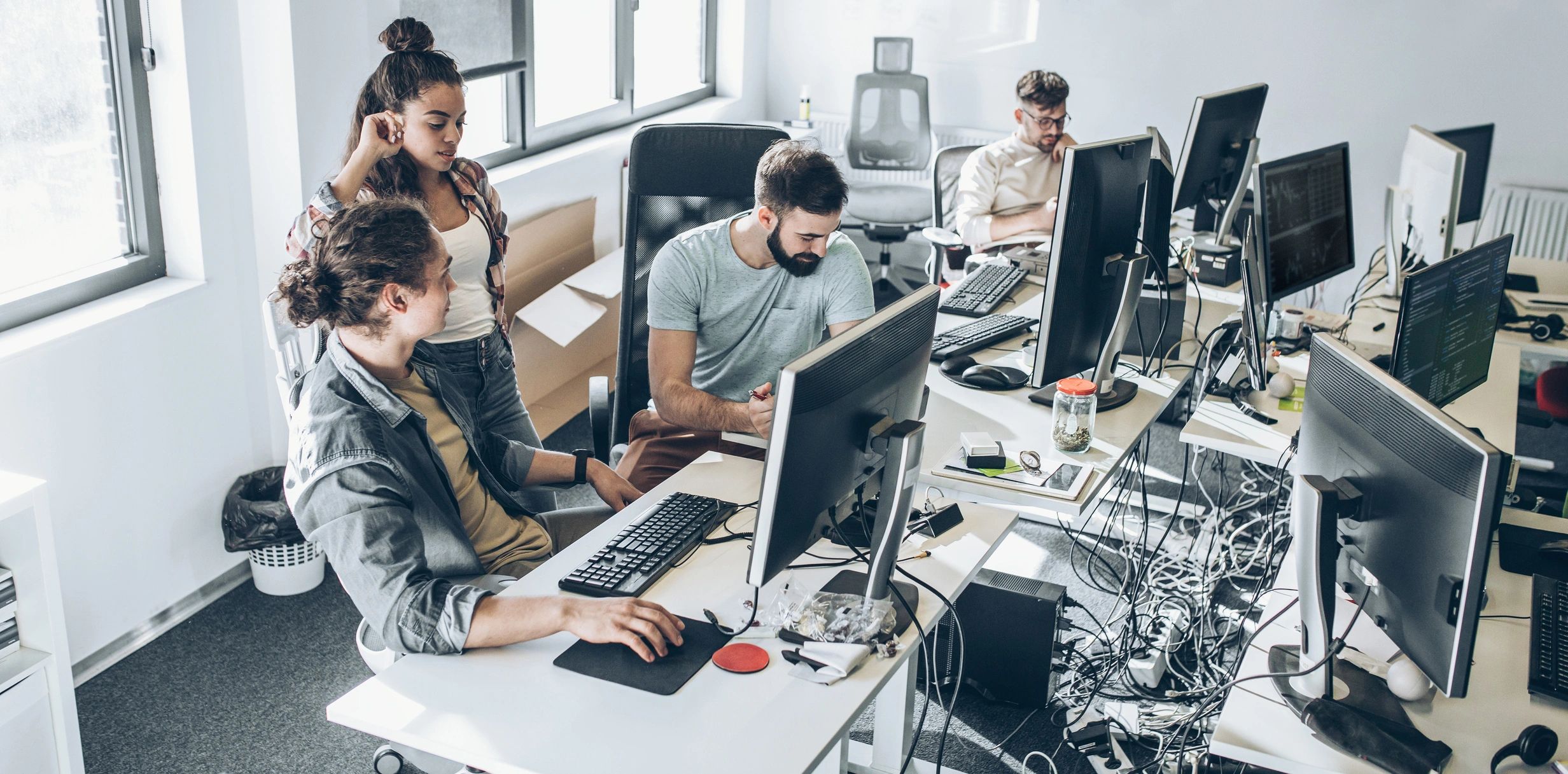modern IT support office technology